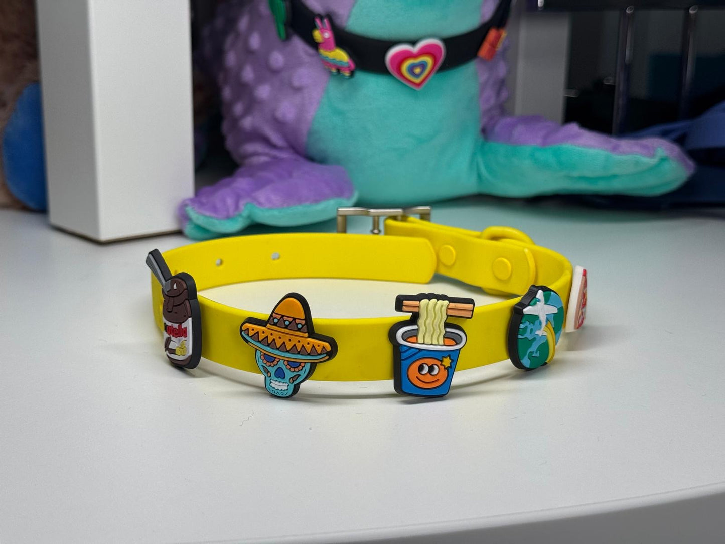 Charm Collar: Yellow