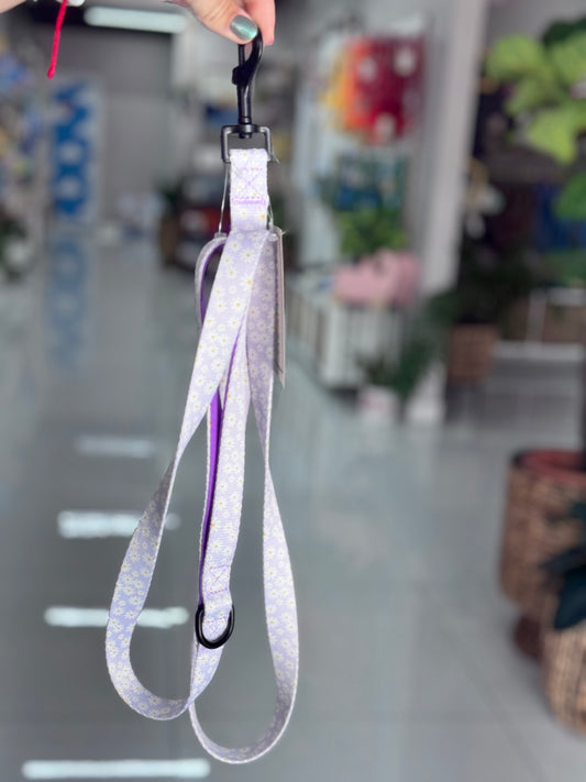 Lilac Flowers Leash