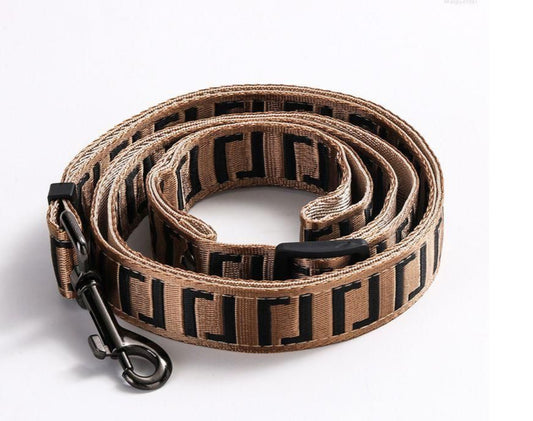 Fendi: Leash